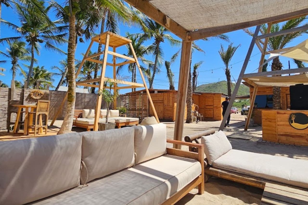 Helena Club de Playa